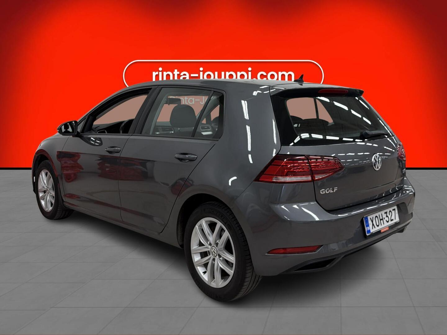 VOLKSWAGEN Golf 2017