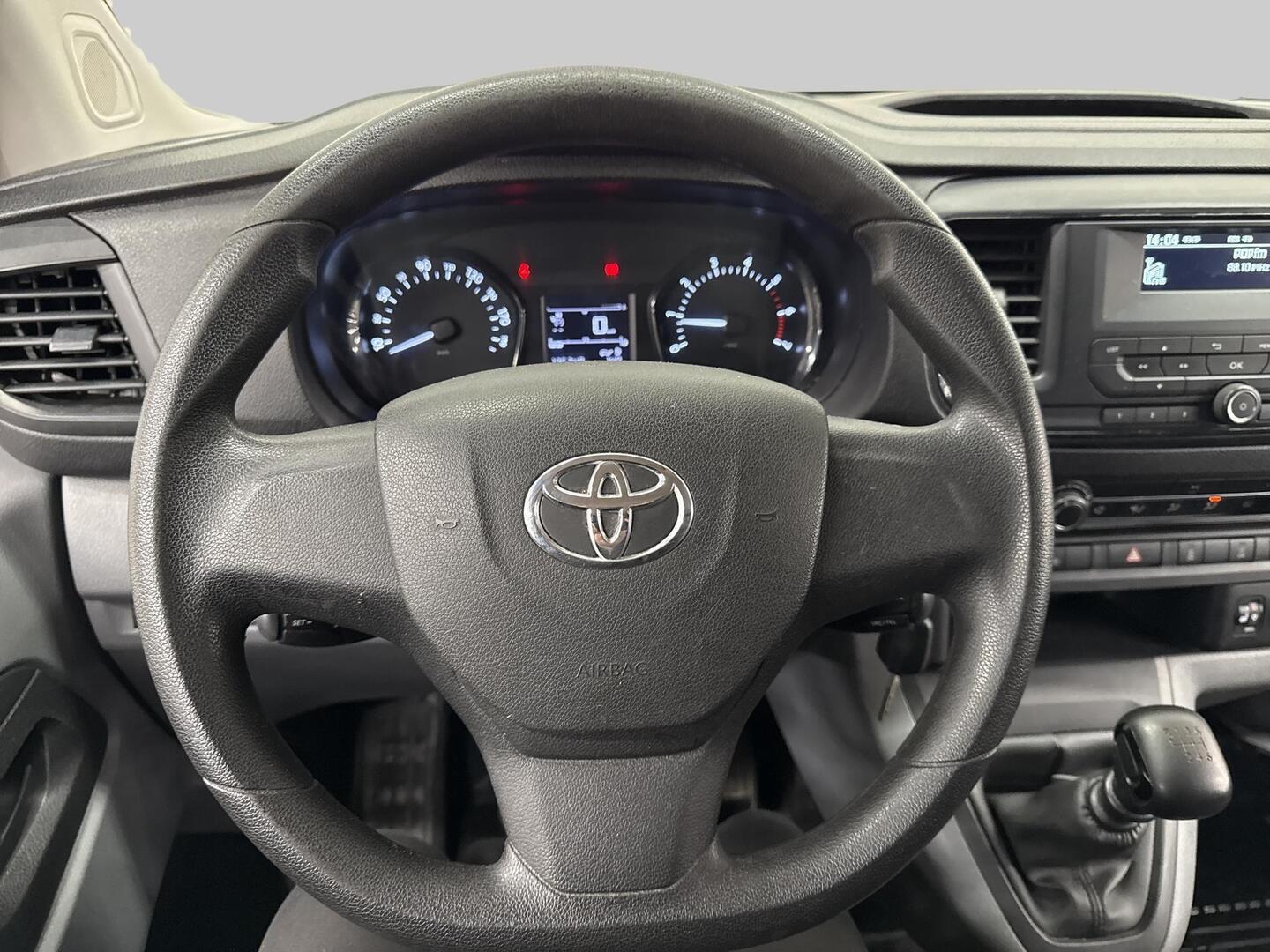 TOYOTA Proace 2020