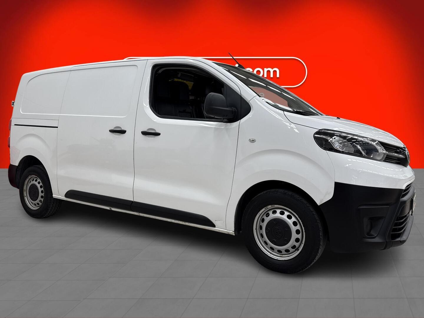 TOYOTA Proace 2020