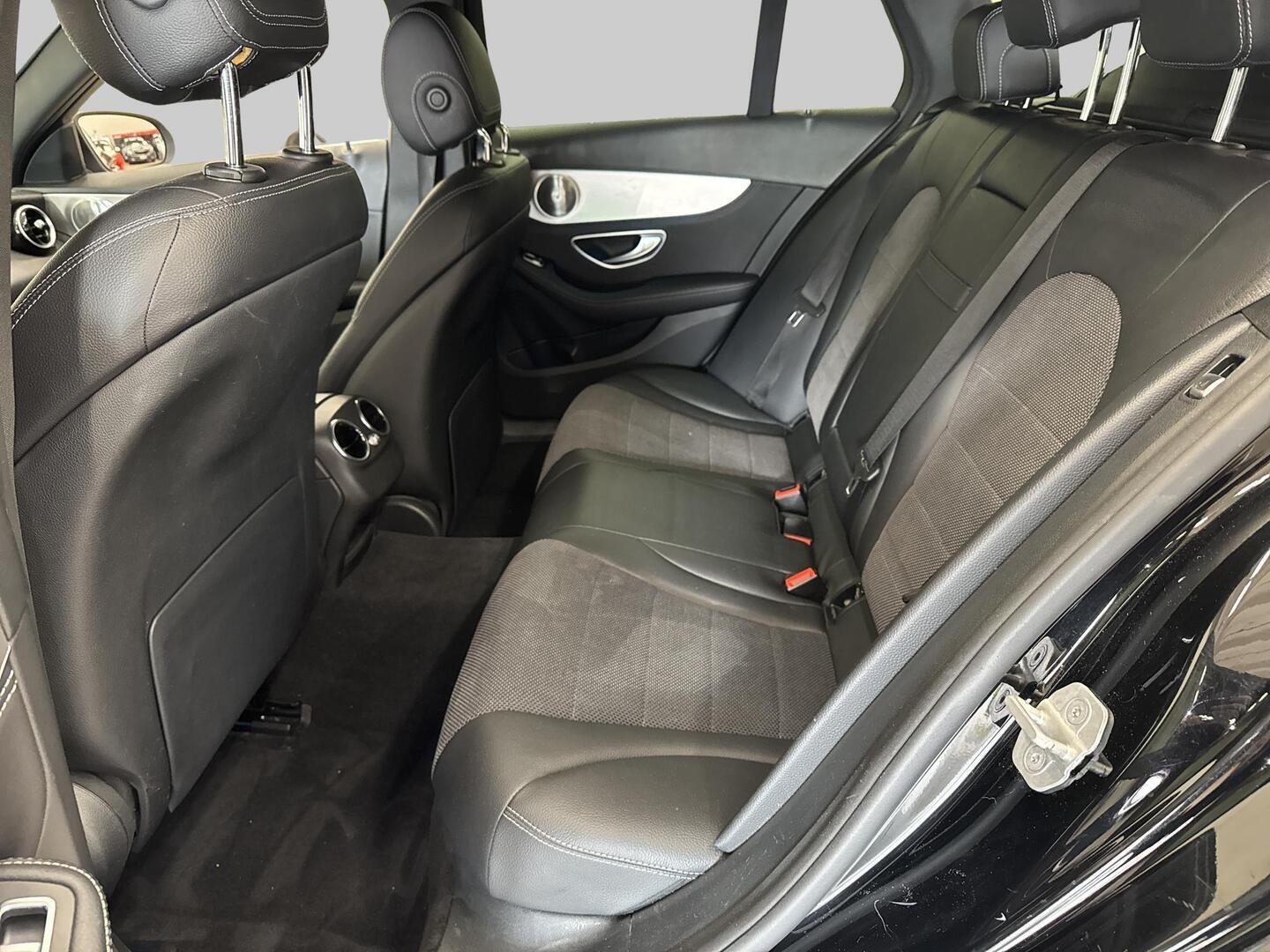 MERCEDES-BENZ C 2015