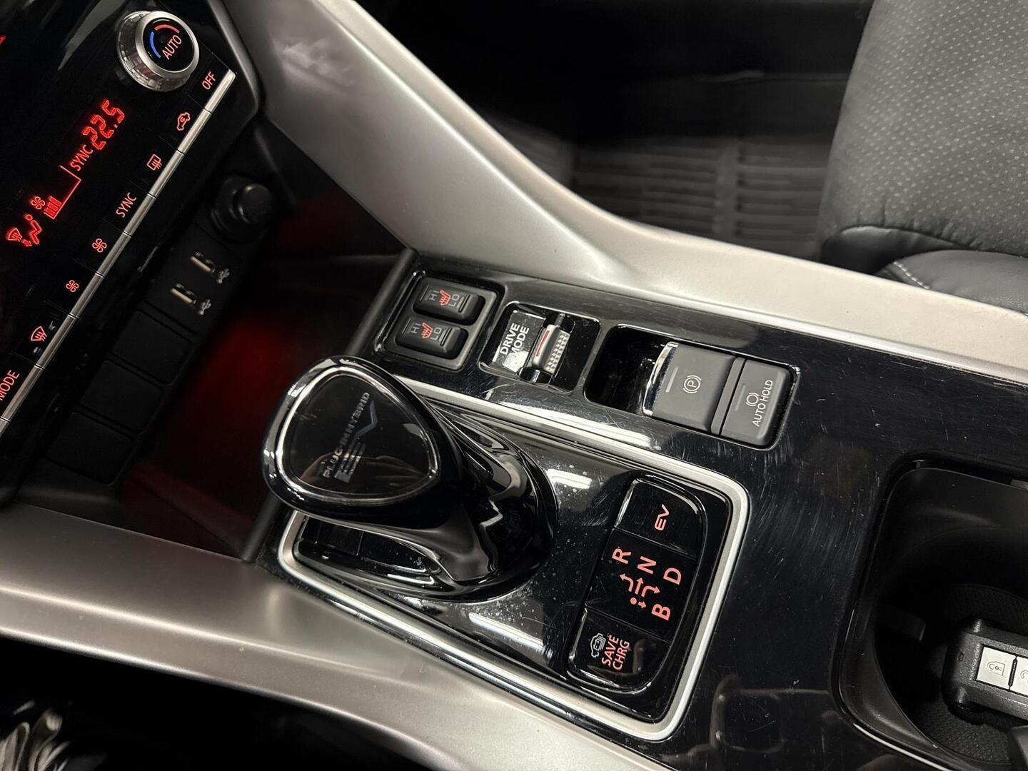 MITSUBISHI Eclipse Cross 2022