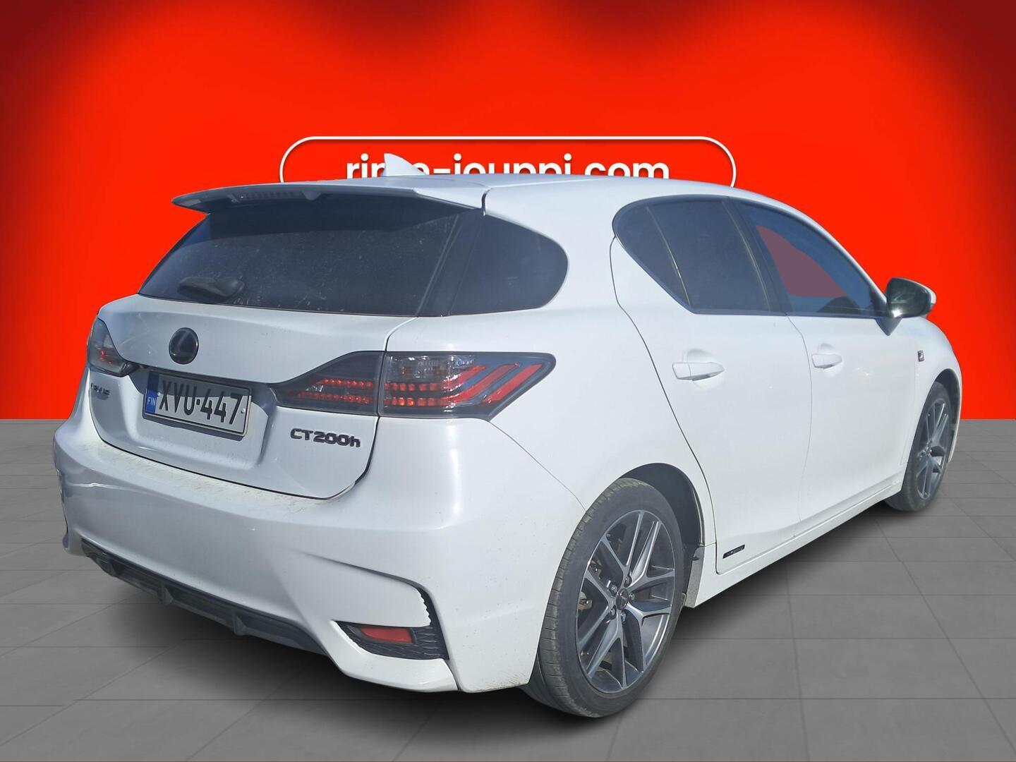LEXUS CT 2015