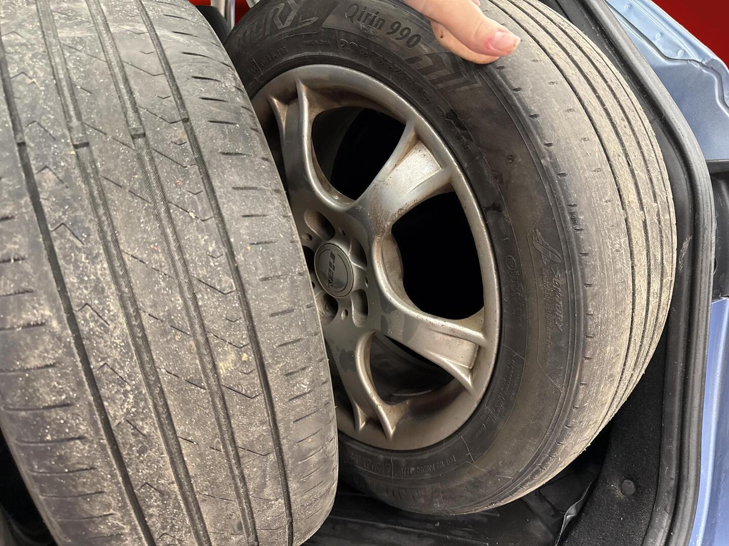 HYUNDAI i30 Wagon 2012