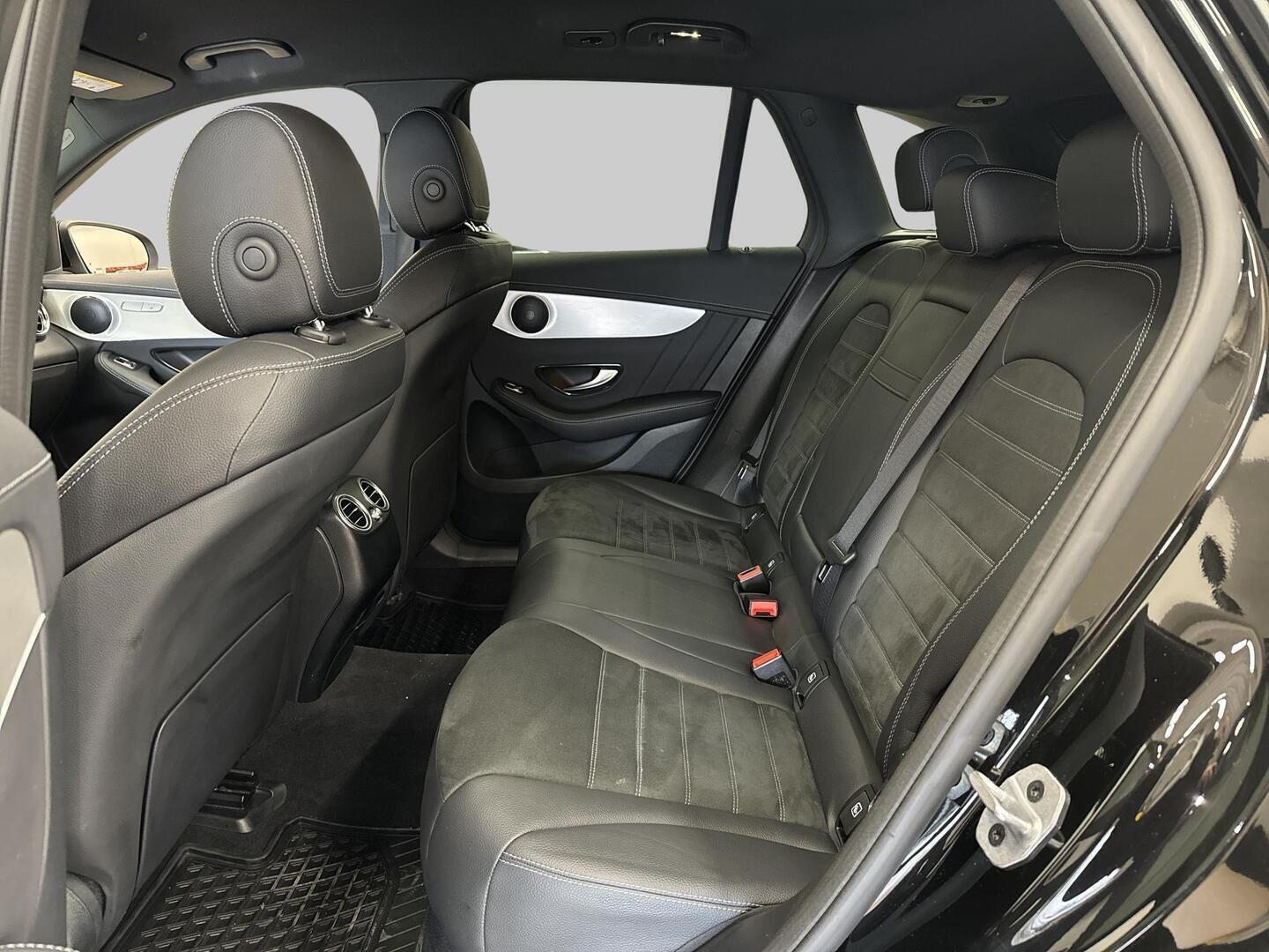 MERCEDES-BENZ GLC 2021