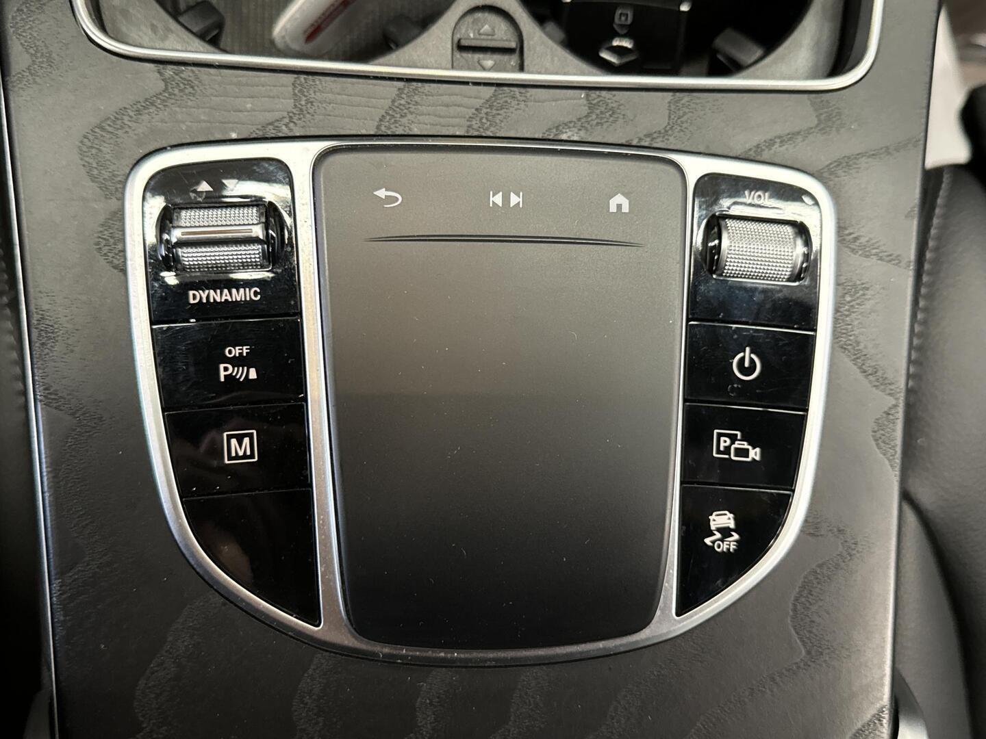 MERCEDES-BENZ GLC 2021