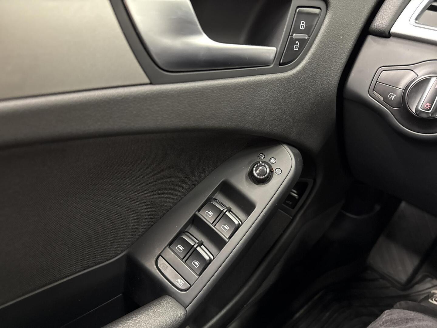 AUDI A4 2011