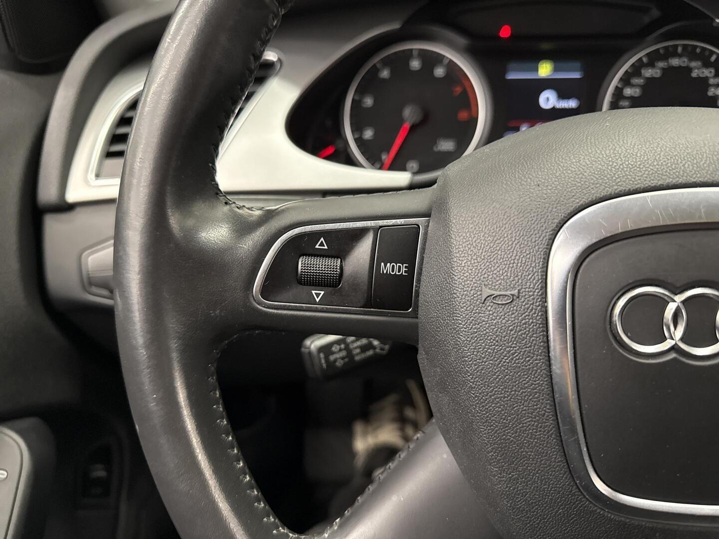 AUDI A4 2011