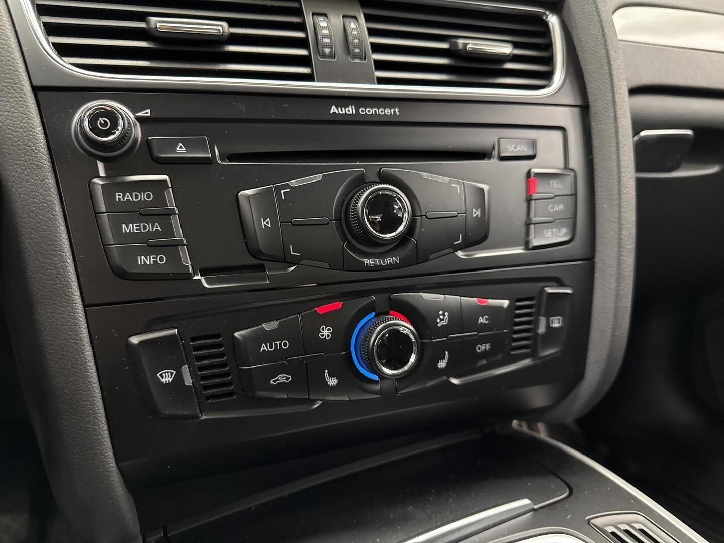 AUDI A4 2011
