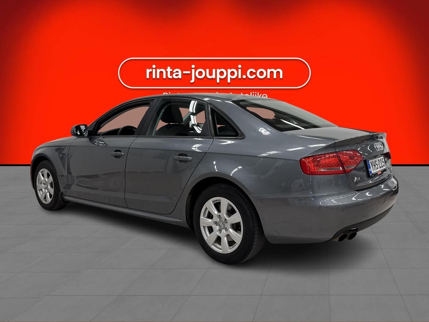 AUDI A4 2011
