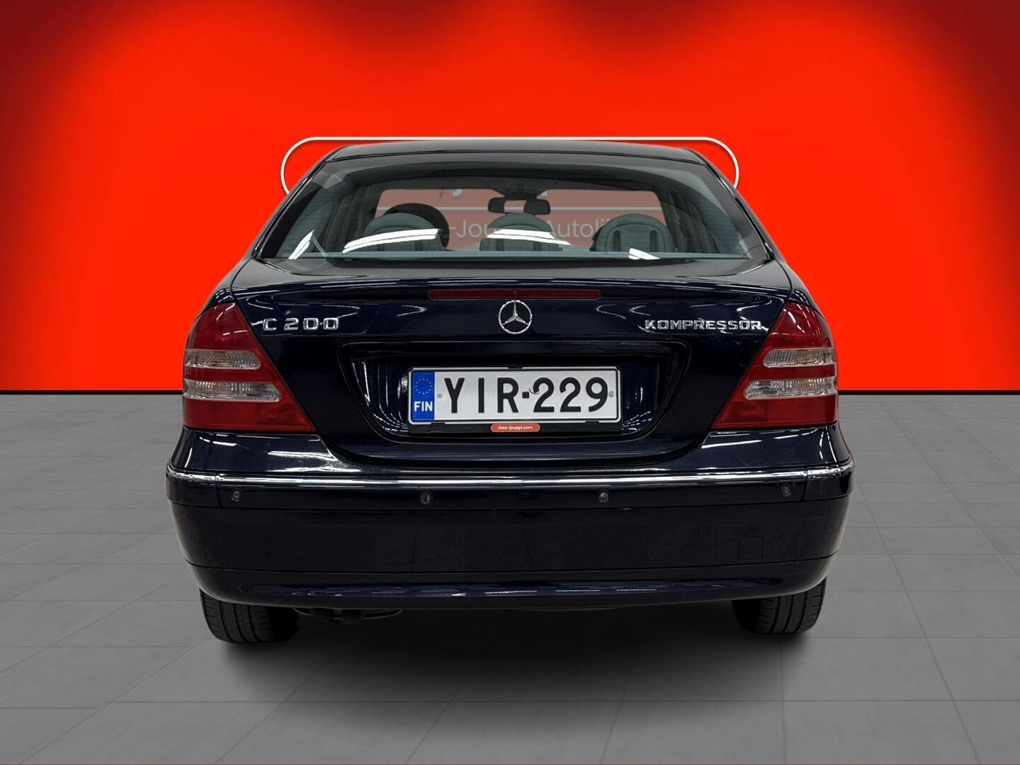 MERCEDES-BENZ C 2002