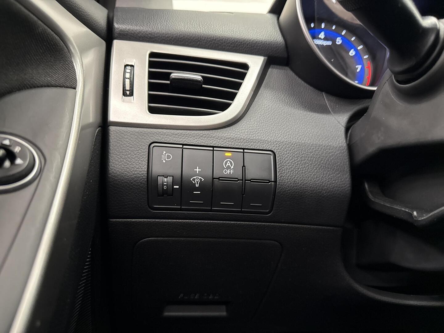 HYUNDAI i30 5d 2015