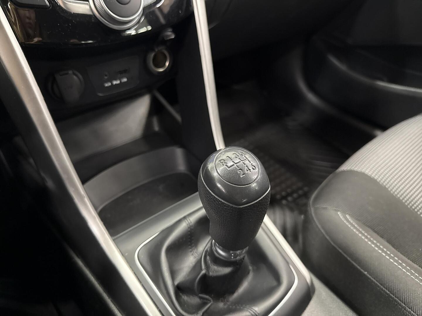 HYUNDAI i30 5d 2015