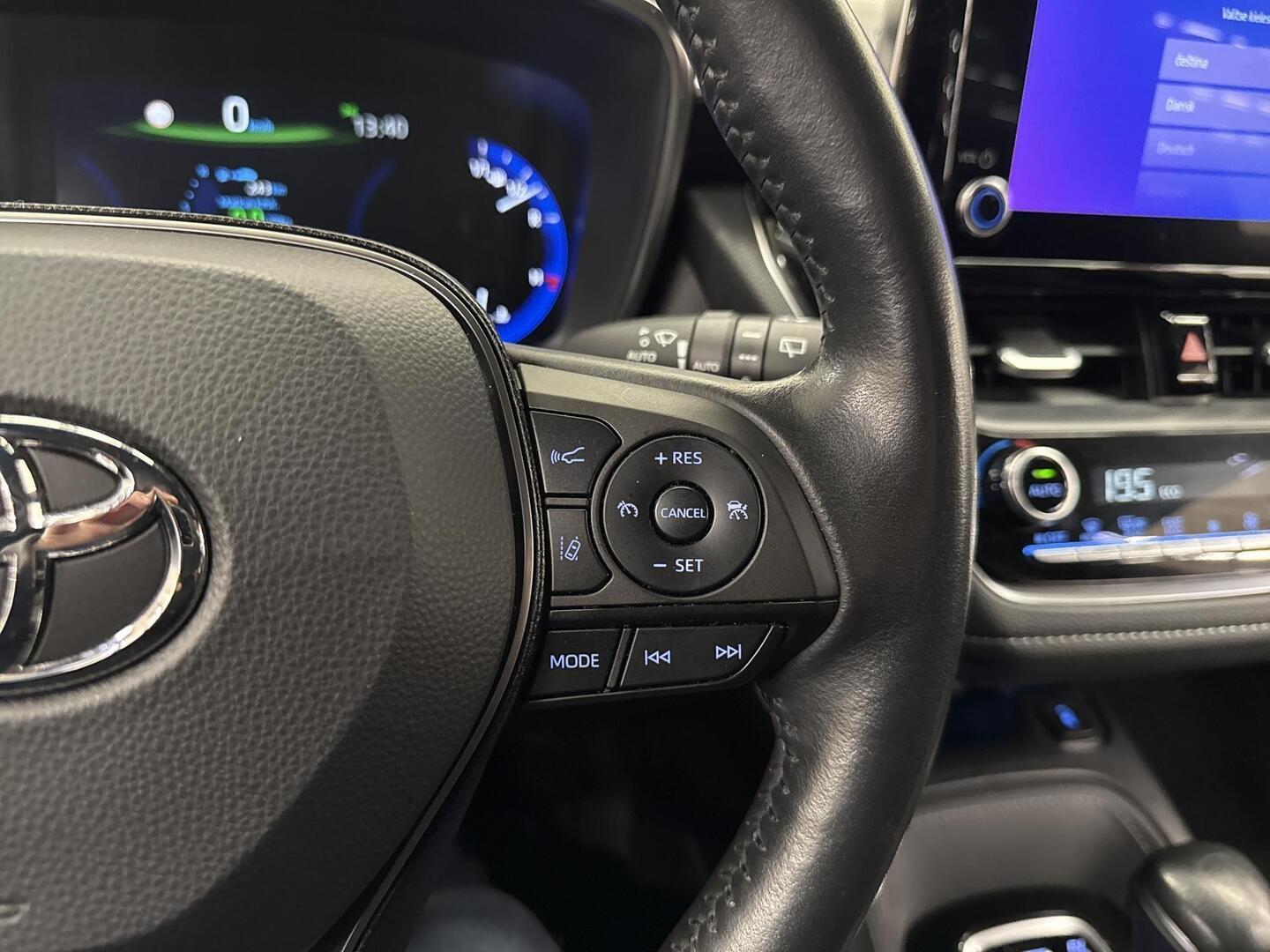 TOYOTA Corolla 2022