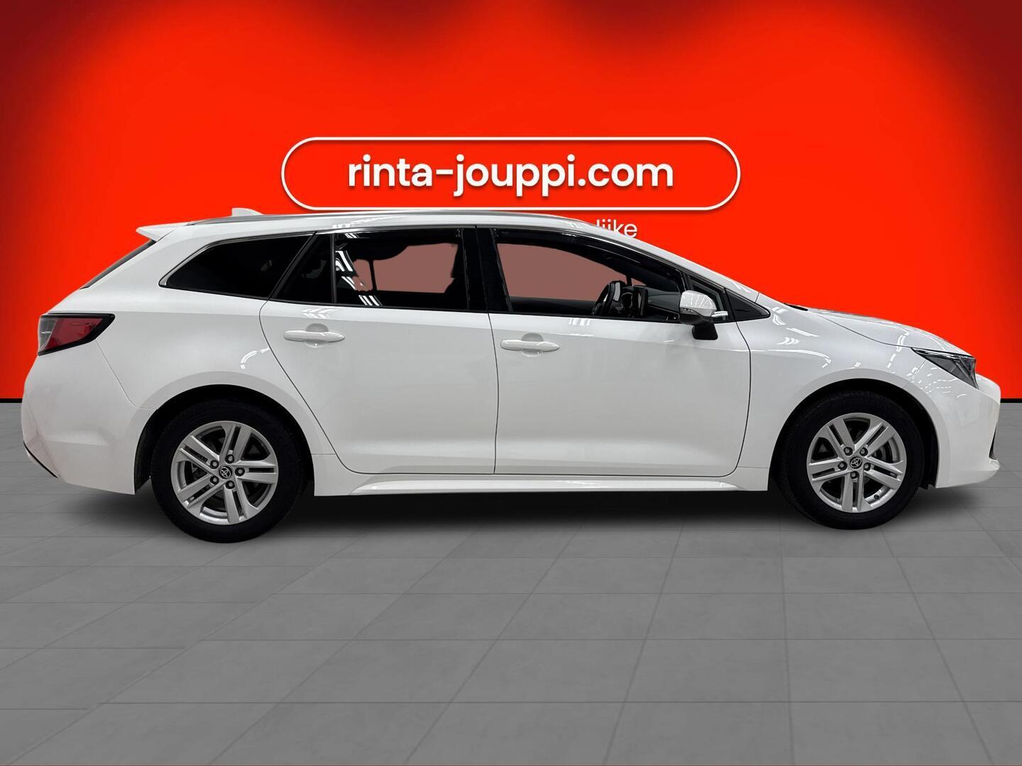 TOYOTA Corolla 2022