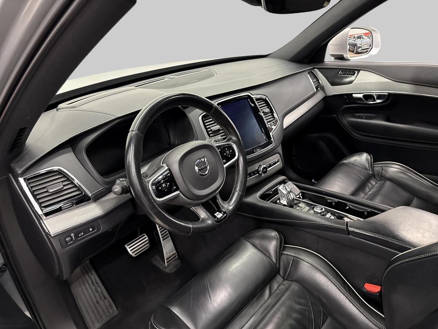 VOLVO XC90 2019