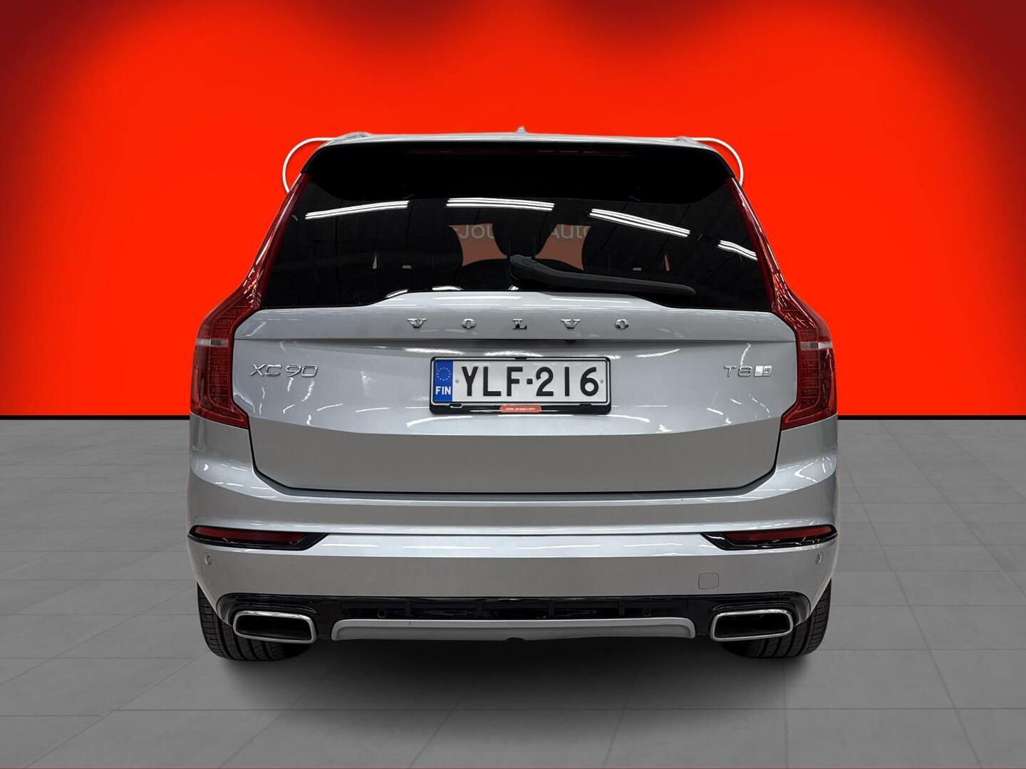 VOLVO XC90 2019