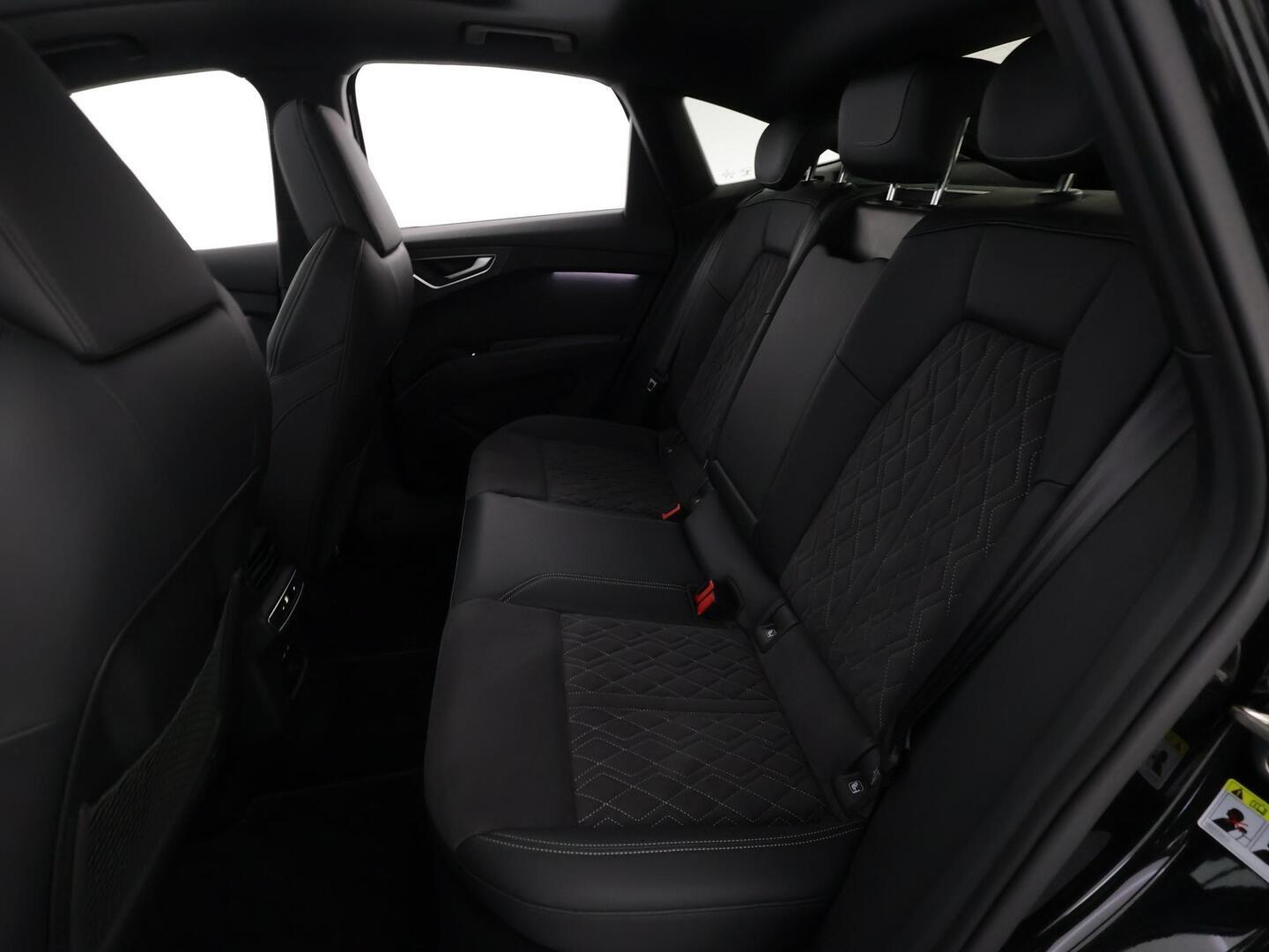 AUDI Q4 E-TRON 2022