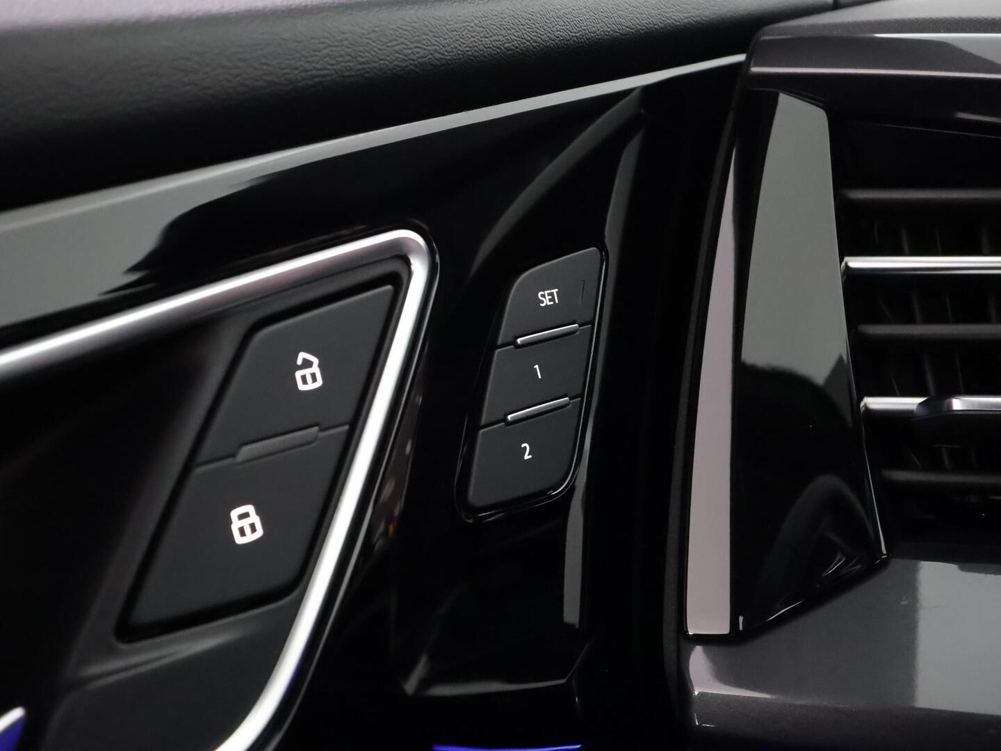 AUDI Q4 E-TRON 2022