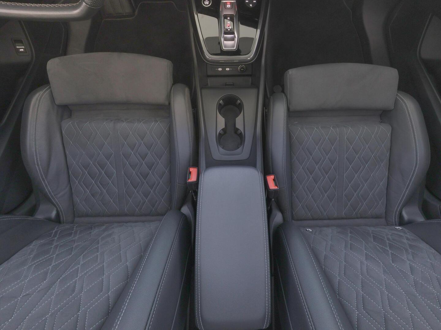 AUDI Q4 E-TRON 2022