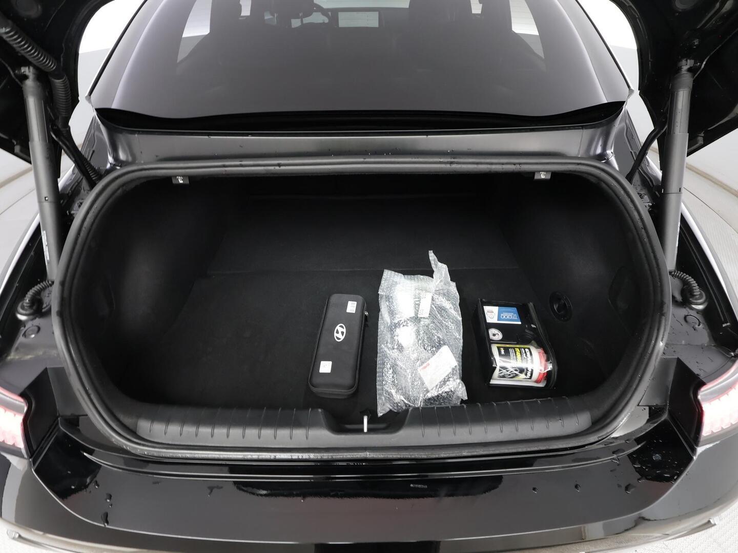 HYUNDAI IONIQ 6 2024