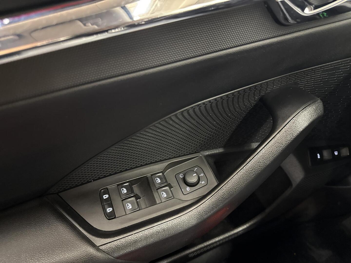 SKODA Octavia 2021