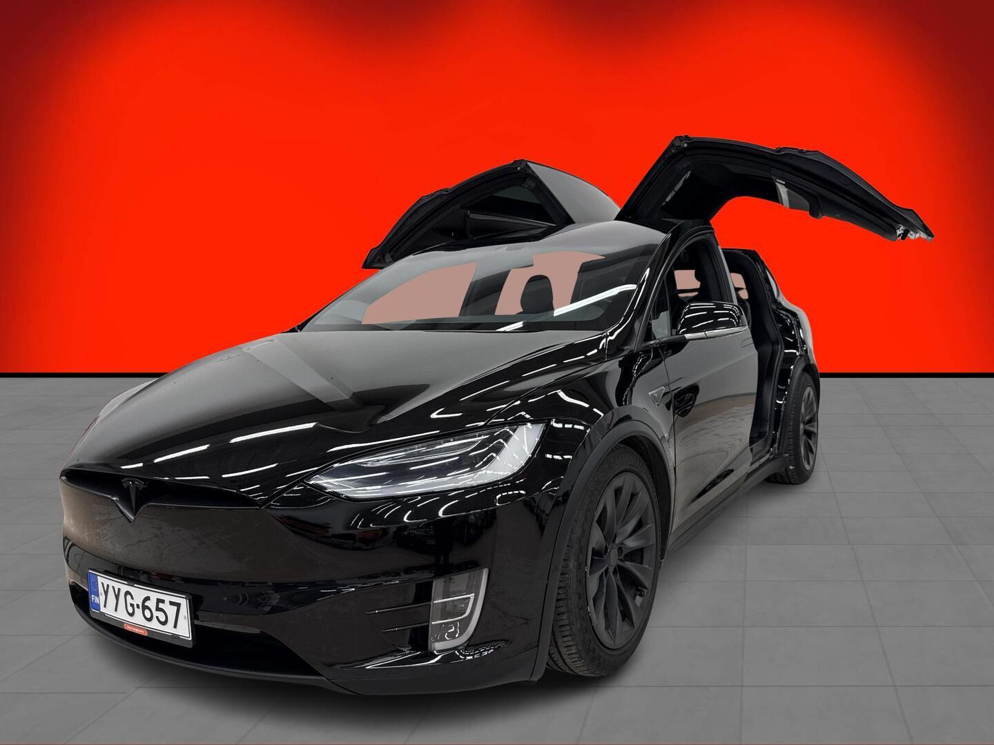 TESLA Model X 2016