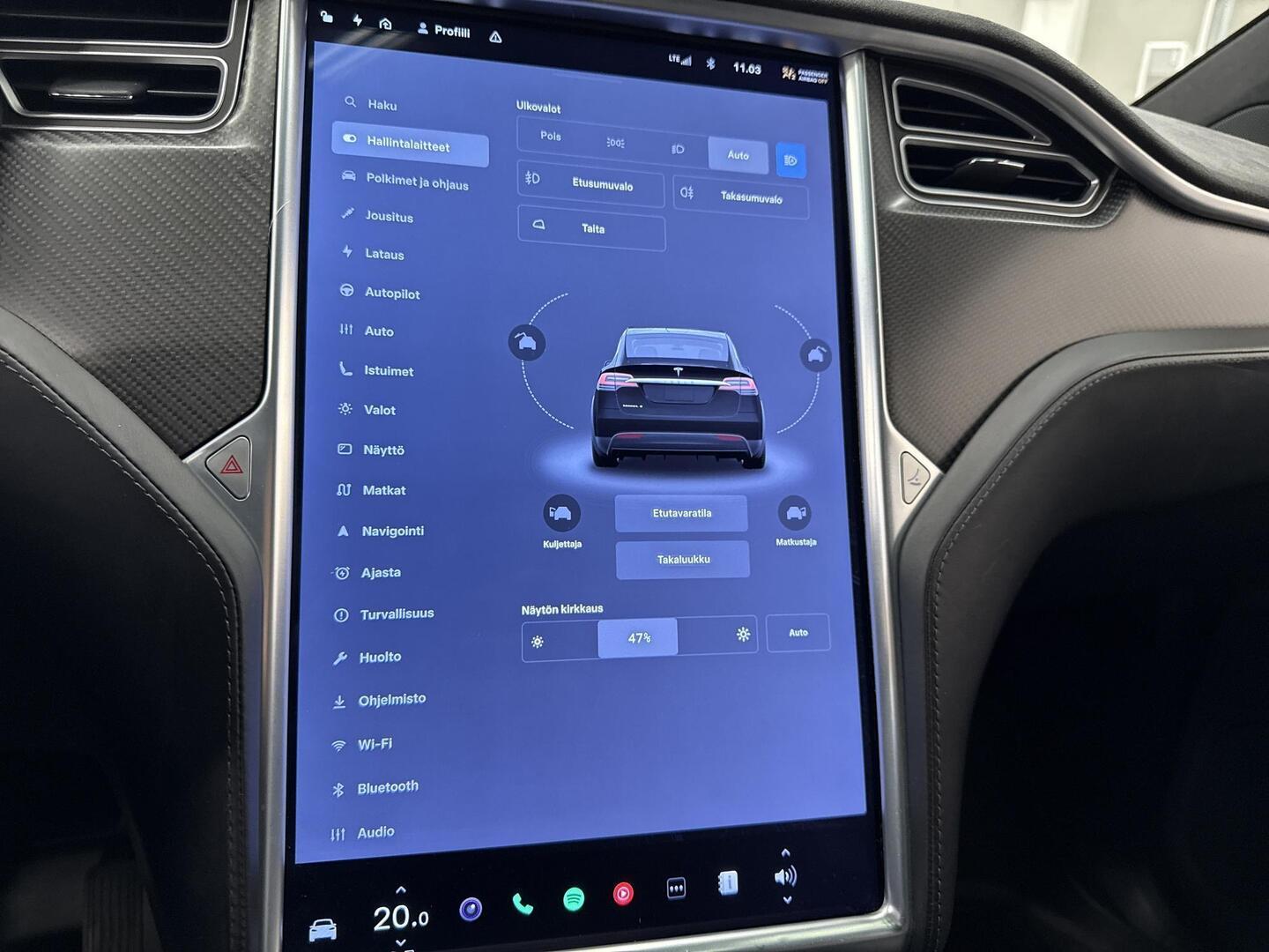 TESLA Model X 2016