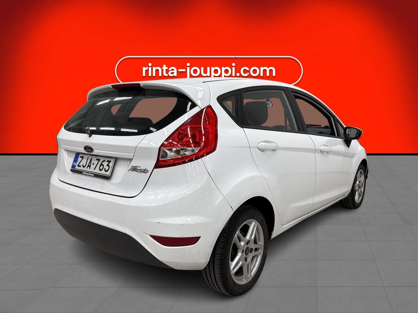FORD Fiesta 2010