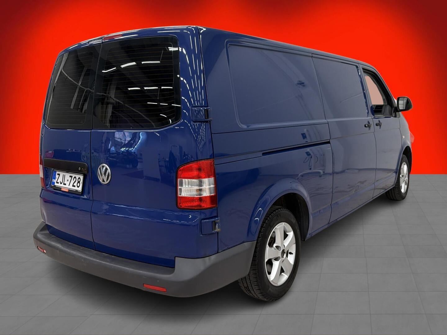 VOLKSWAGEN Transporter 2012