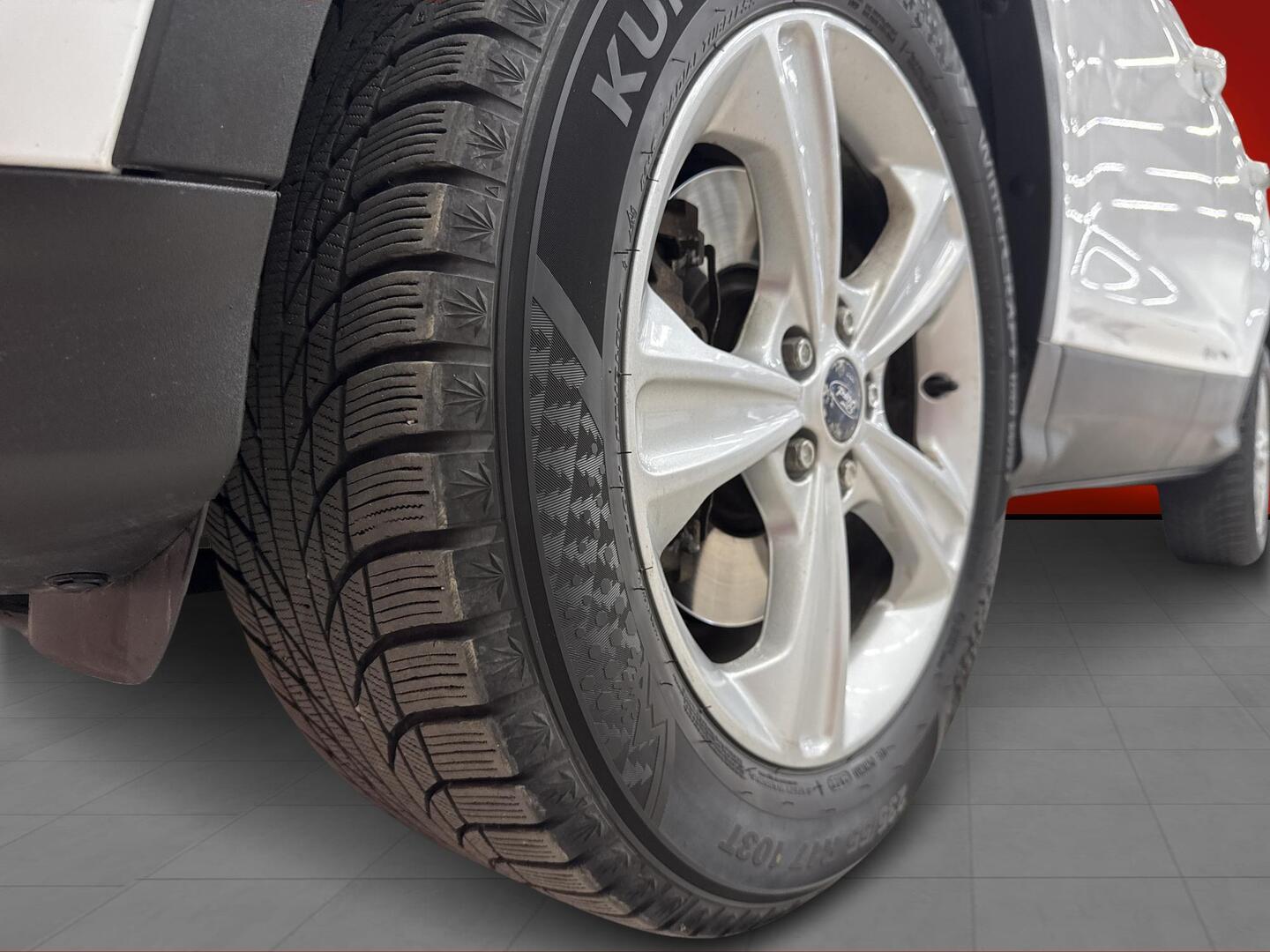 FORD Kuga 2013