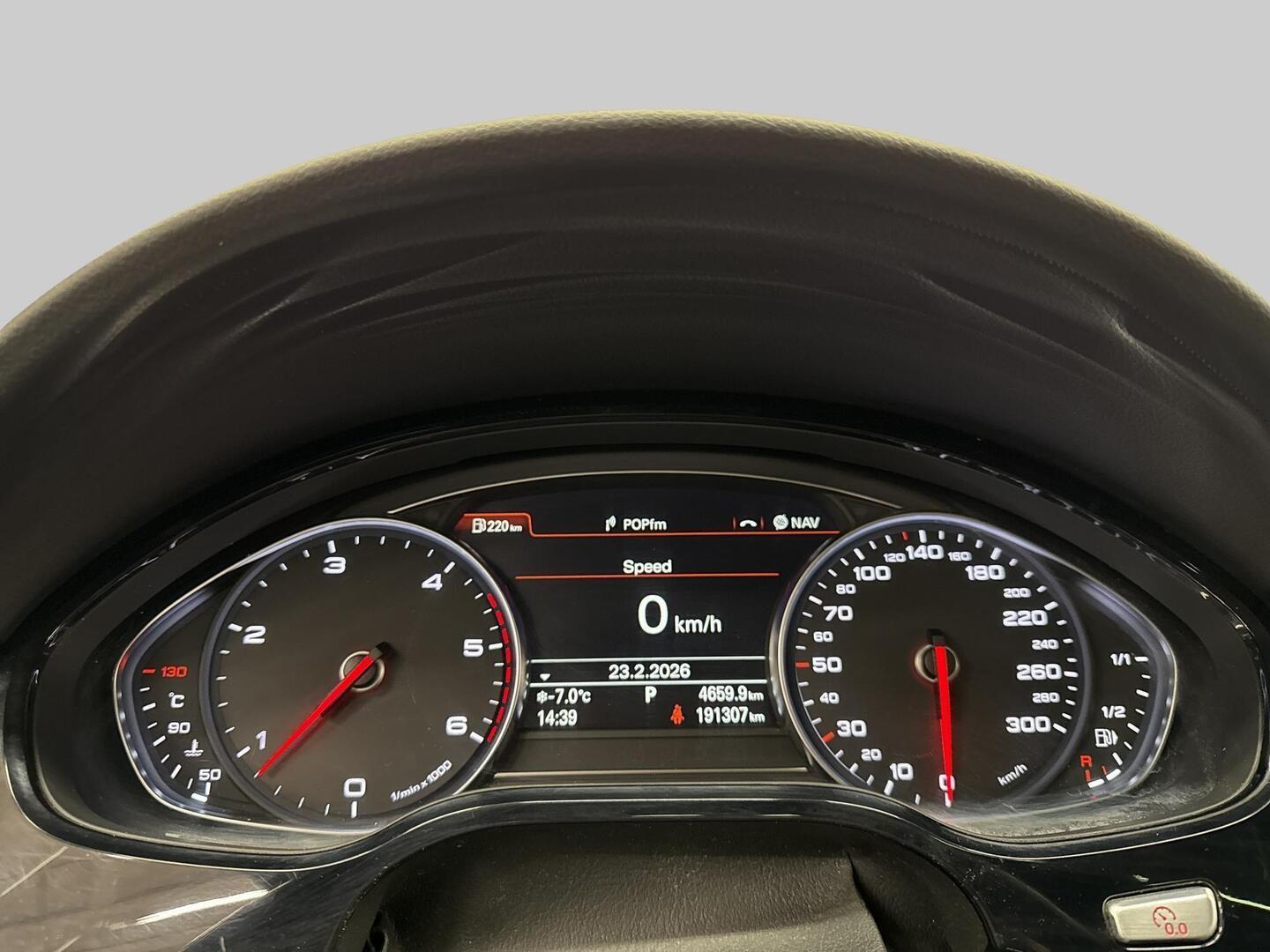 AUDI A8 2014