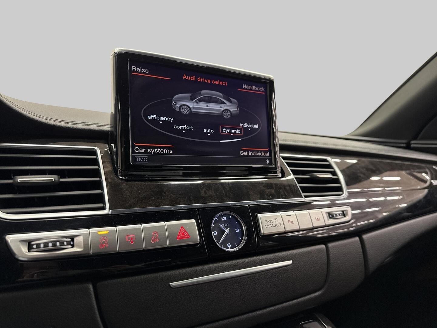 AUDI A8 2014