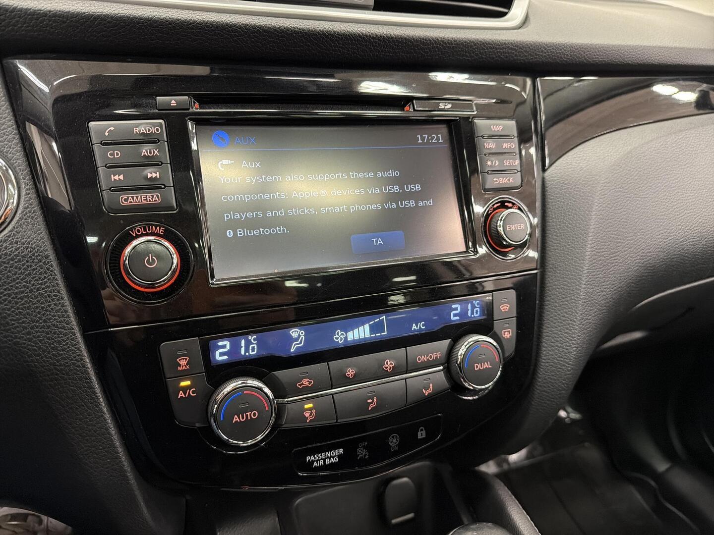 NISSAN Qashqai 2016