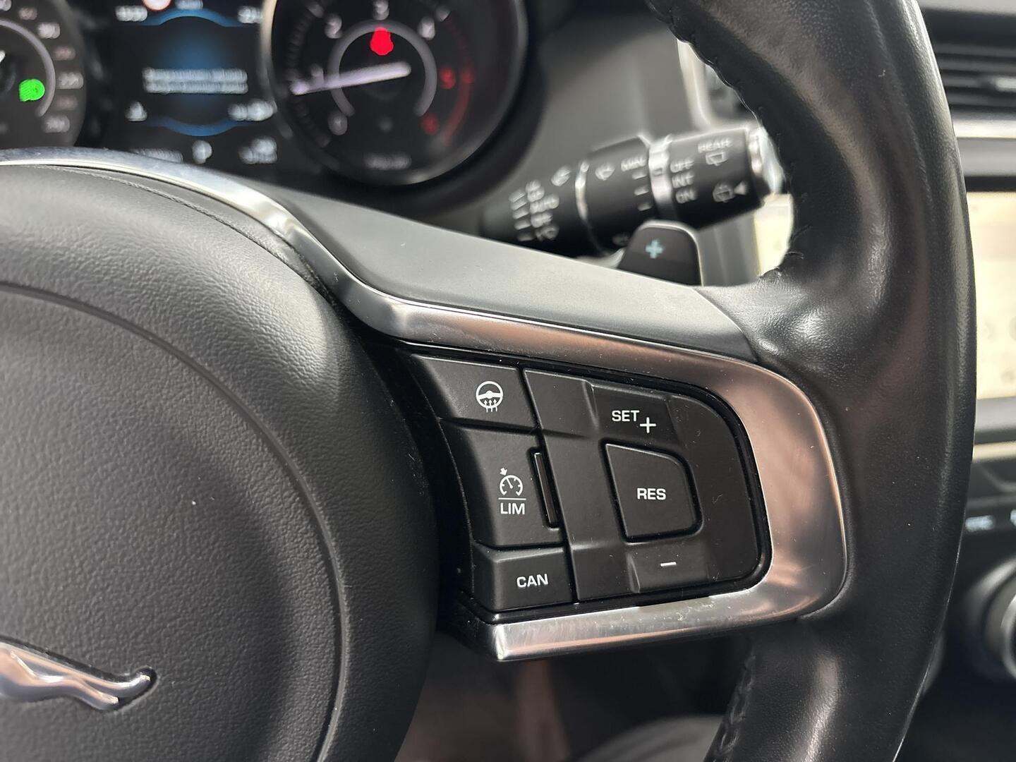 JAGUAR E-PACE 2019