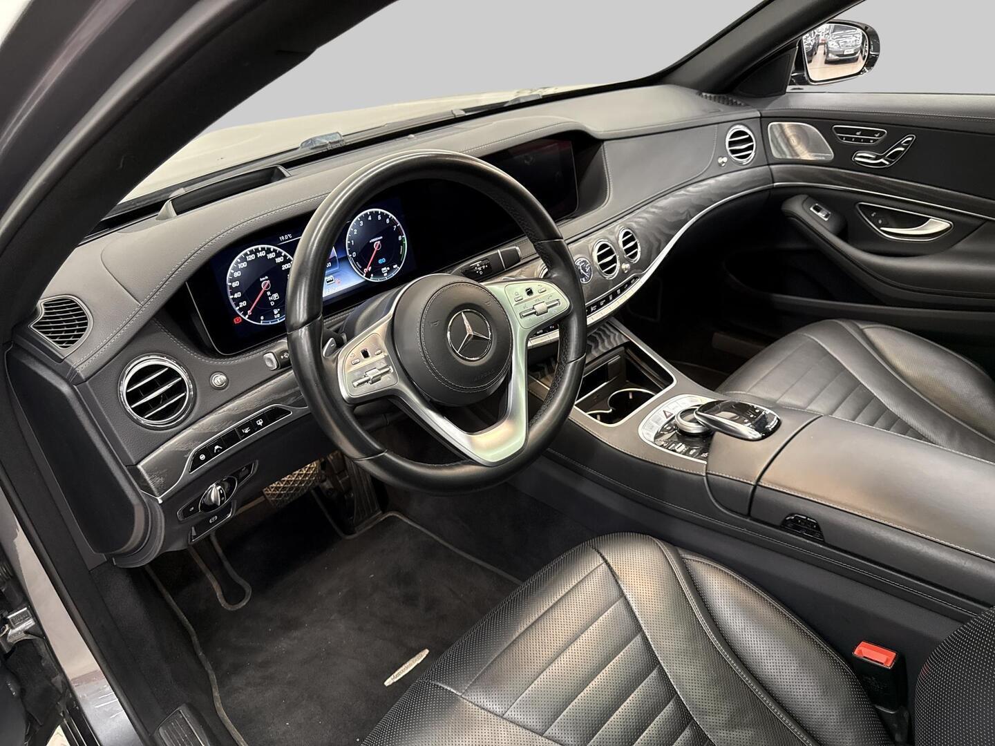 MERCEDES-BENZ S 2018