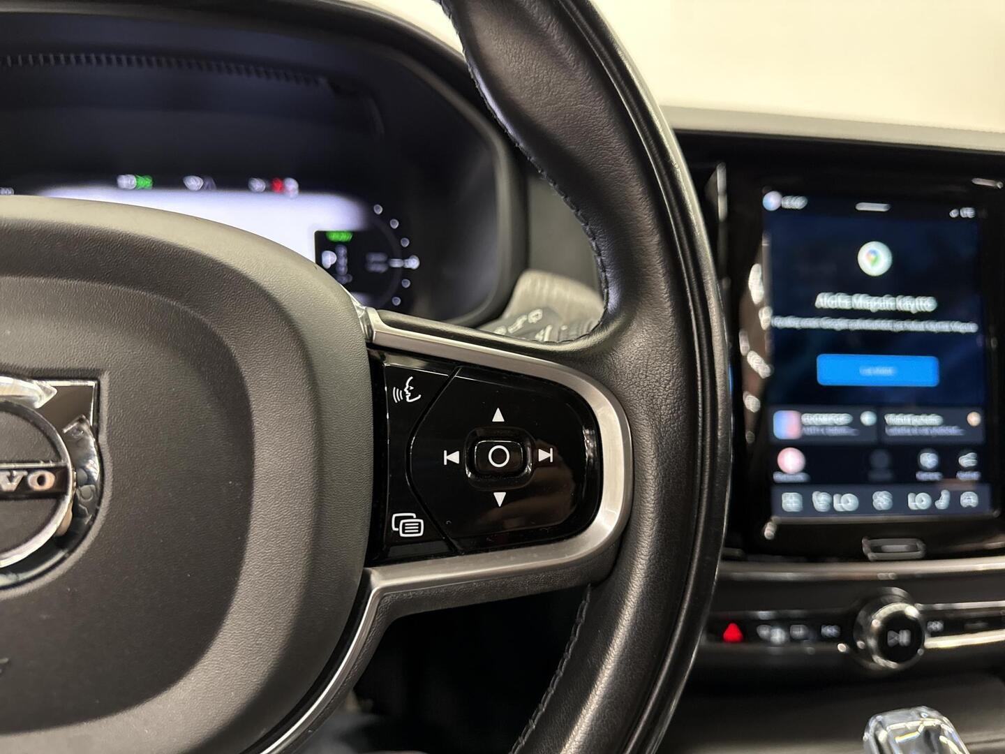 VOLVO V90 2022