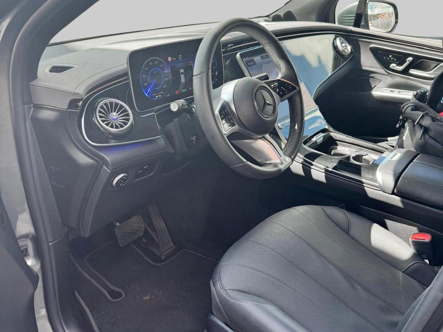 MERCEDES-BENZ EQE SUV 2024