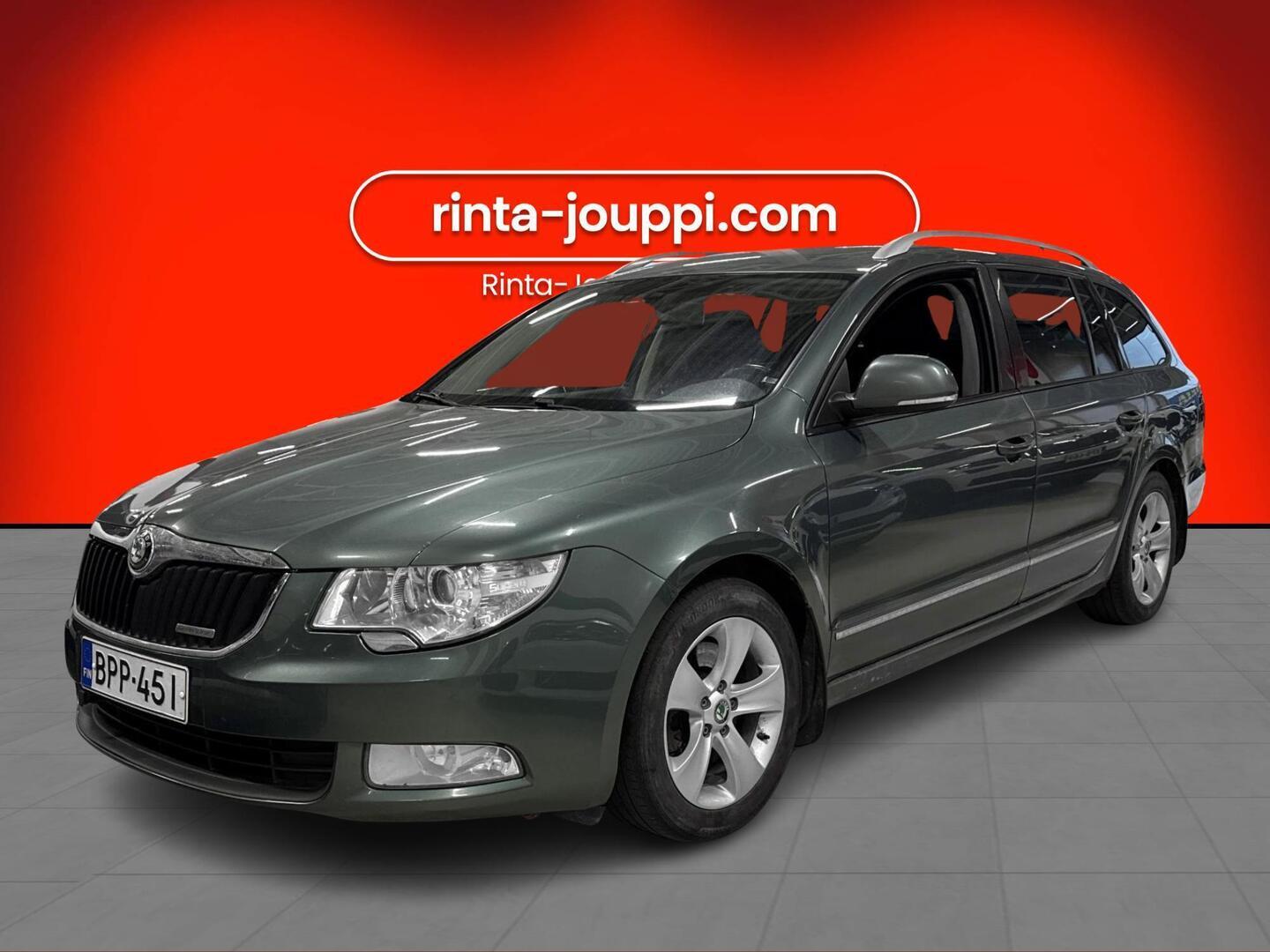 SKODA Superb 2012