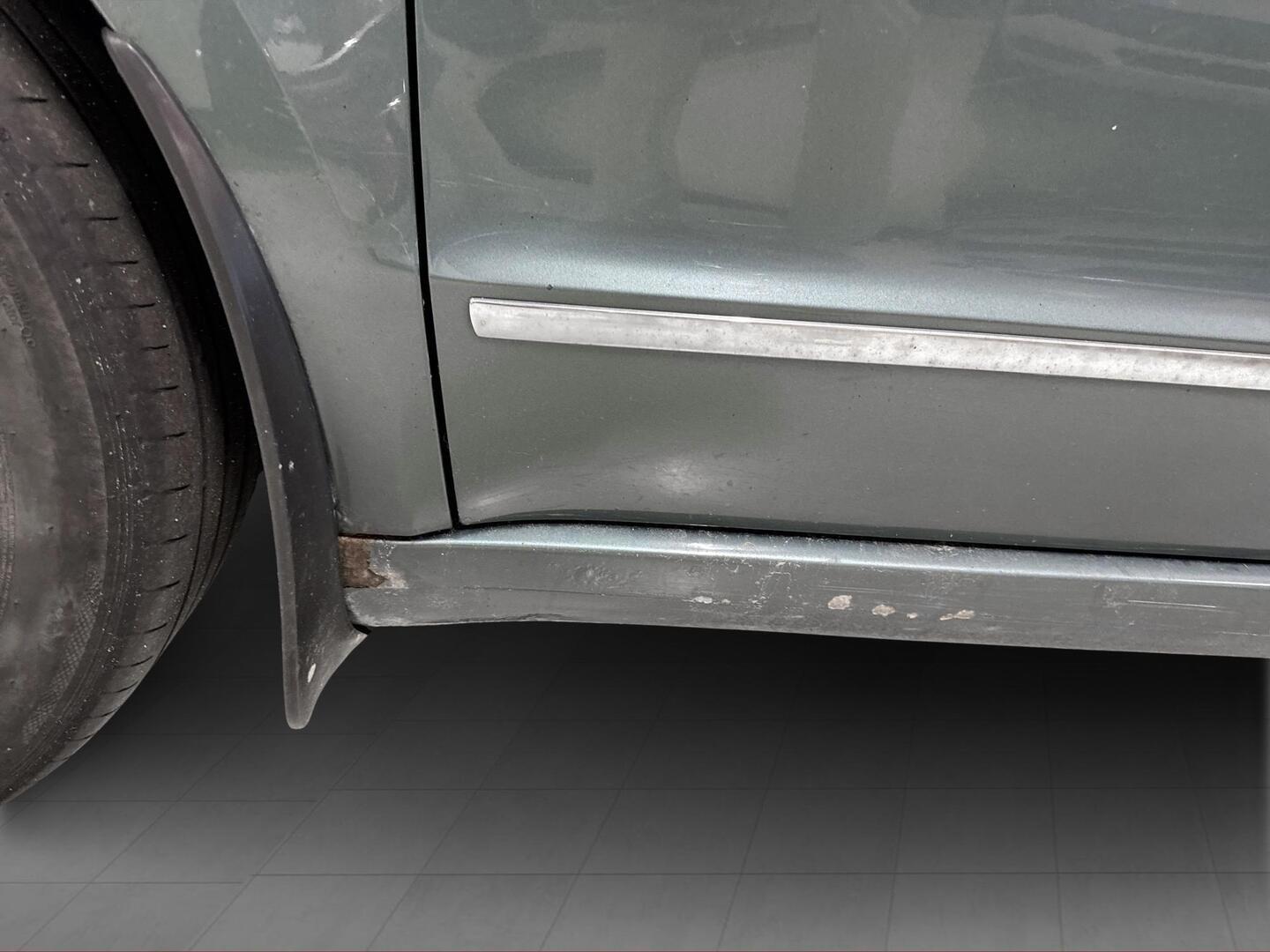 SKODA Superb 2012