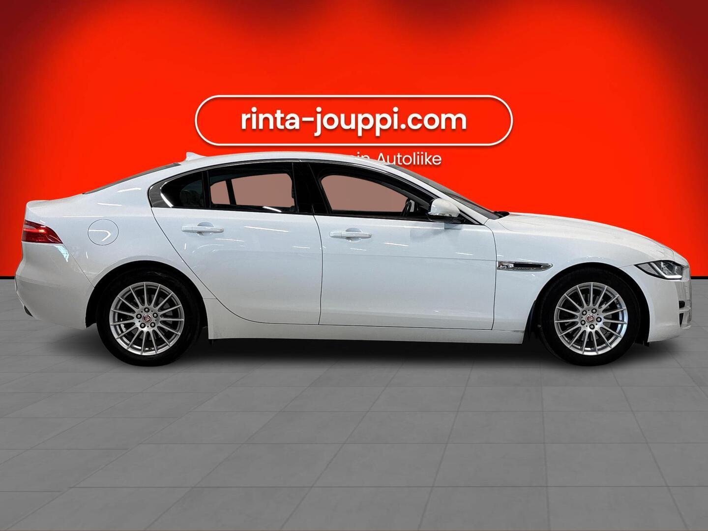 JAGUAR XE 2016