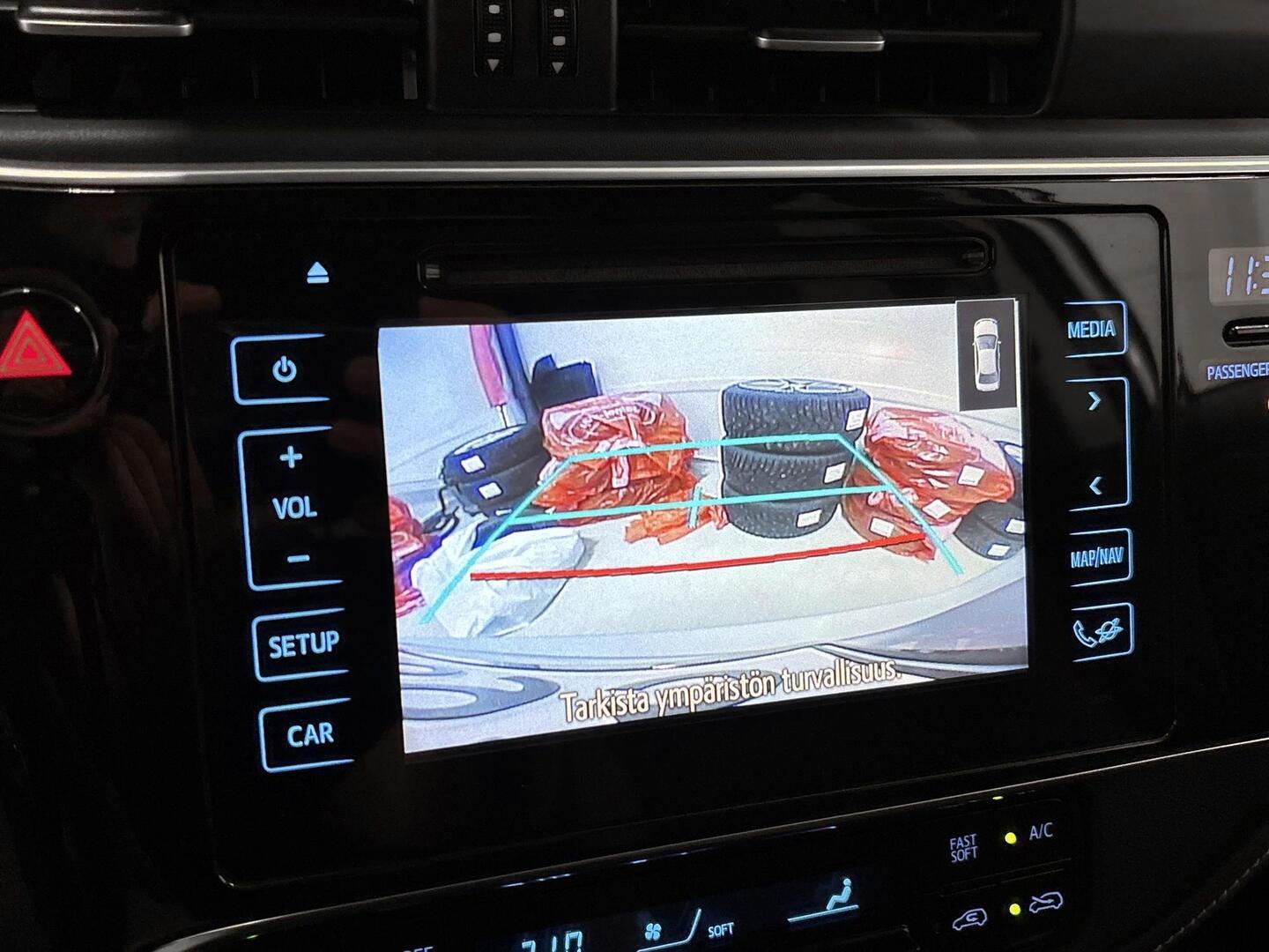TOYOTA Auris 2017