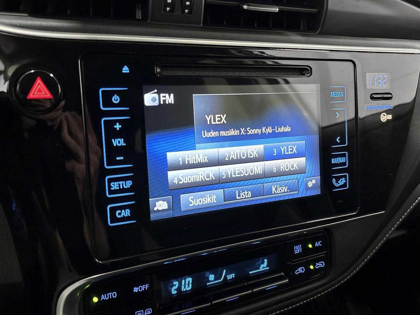 TOYOTA Auris 2017