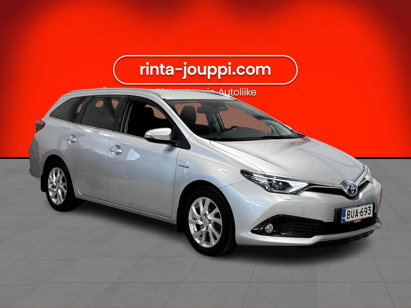 TOYOTA Auris 2017