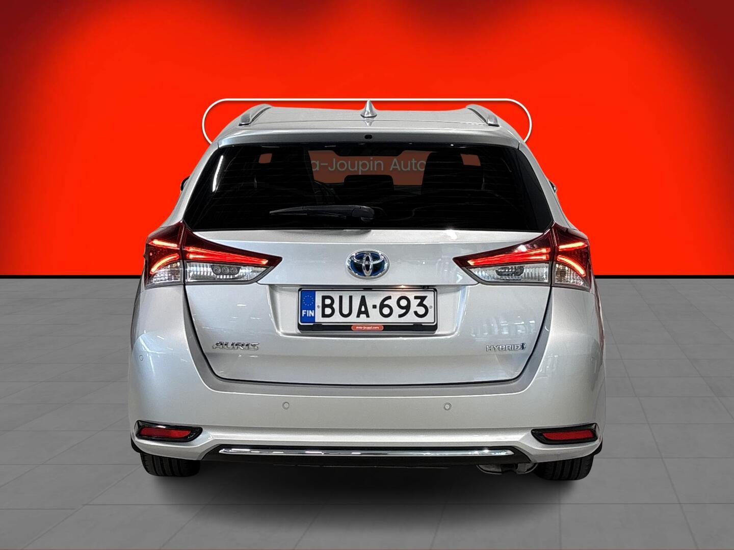 TOYOTA Auris 2017