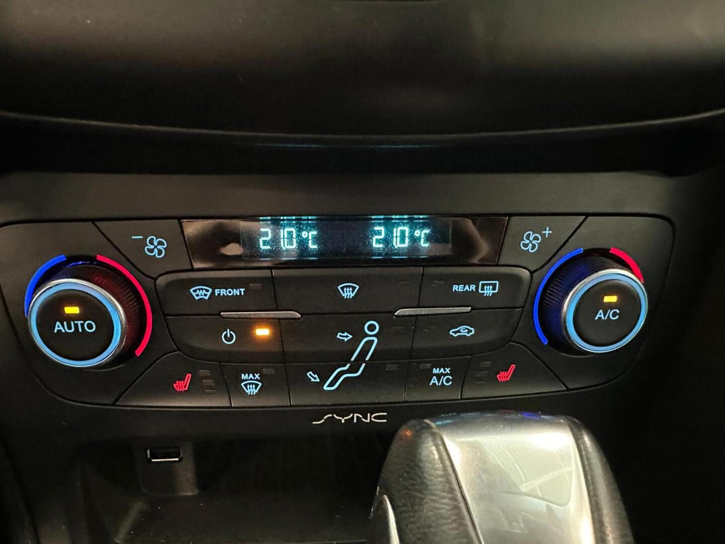 FORD Focus 2015