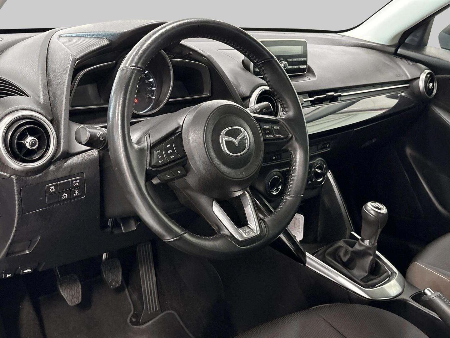 MAZDA Mazda2 2020