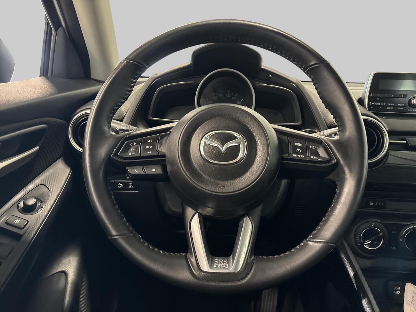 MAZDA Mazda2 2020