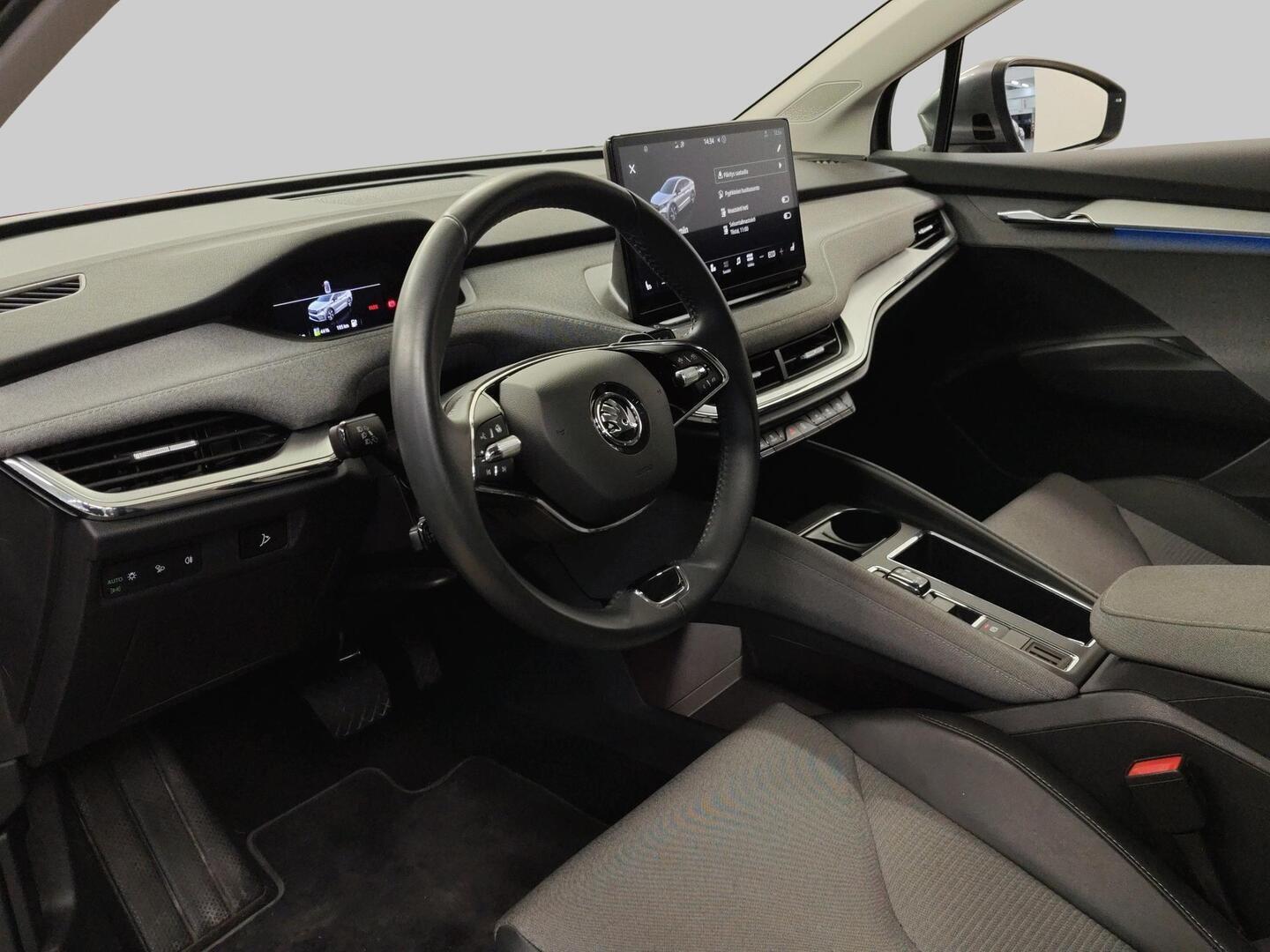 SKODA Enyaq 2023