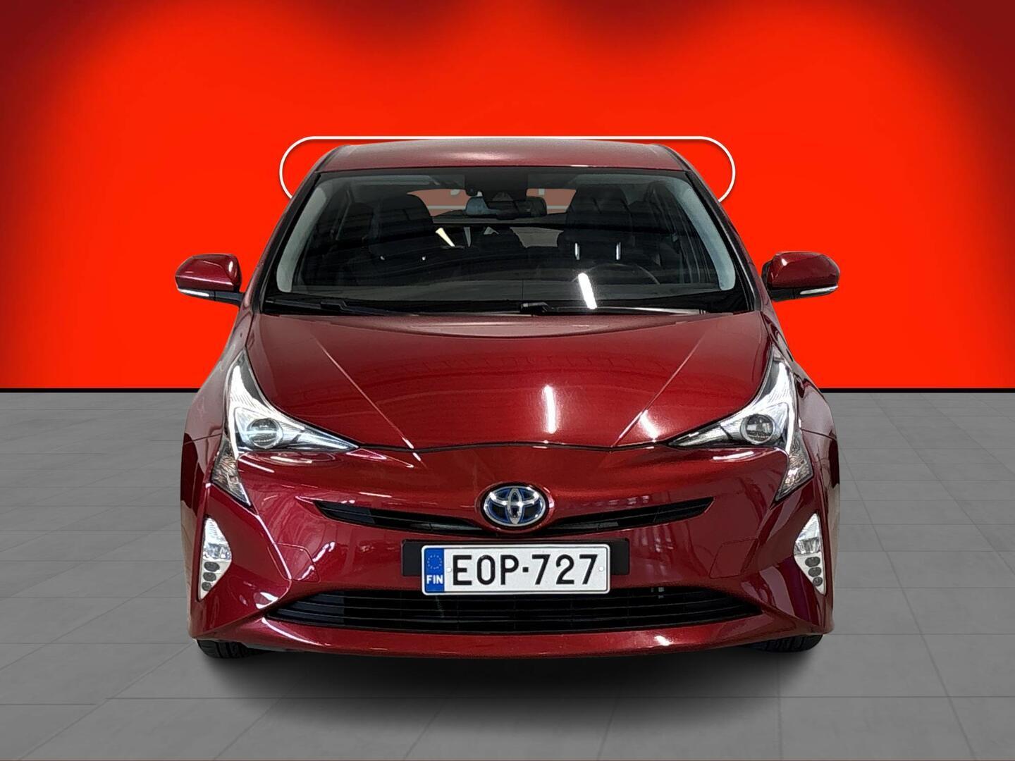 TOYOTA Prius 2017