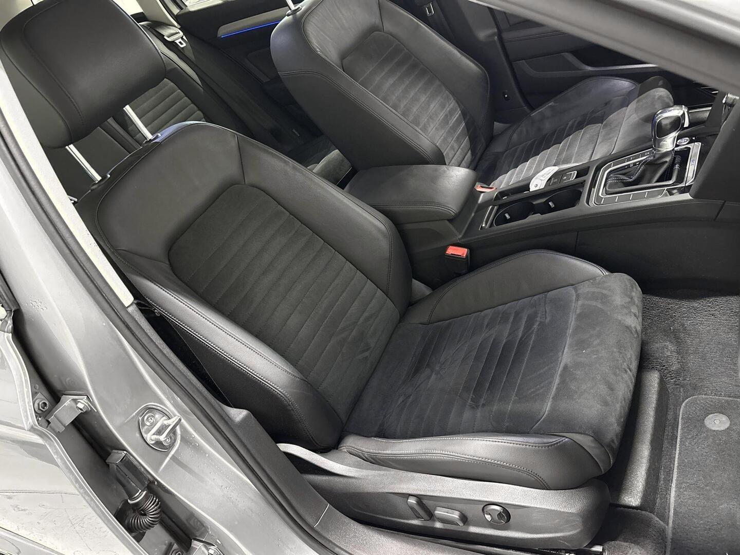 VOLKSWAGEN Passat 2017